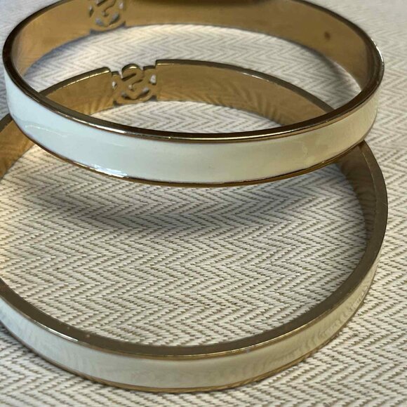 Two Victoria's Secret Bangle Bracelets - Picture 4 of 4